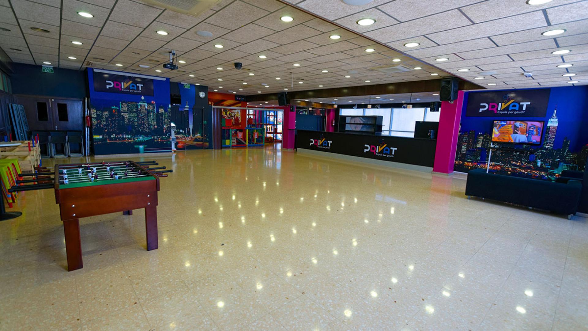 Paronamica sala privat espais