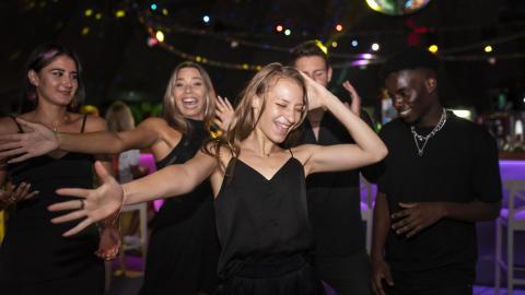 Festes de nit - Imatge de freepik